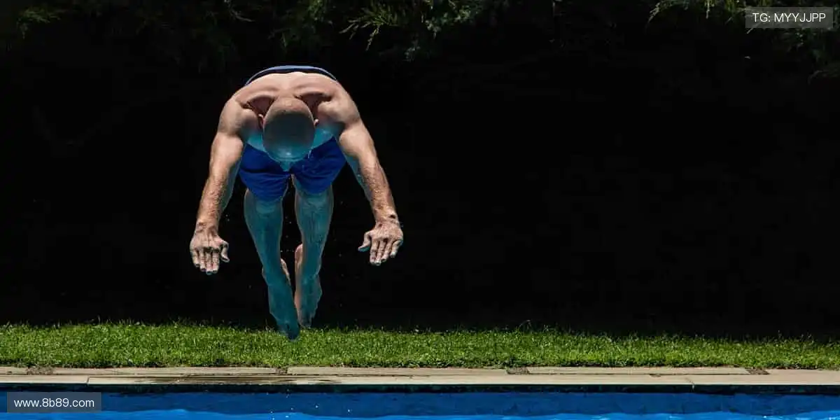 📺高清直播，每一个进球都让你身临其境！🏀